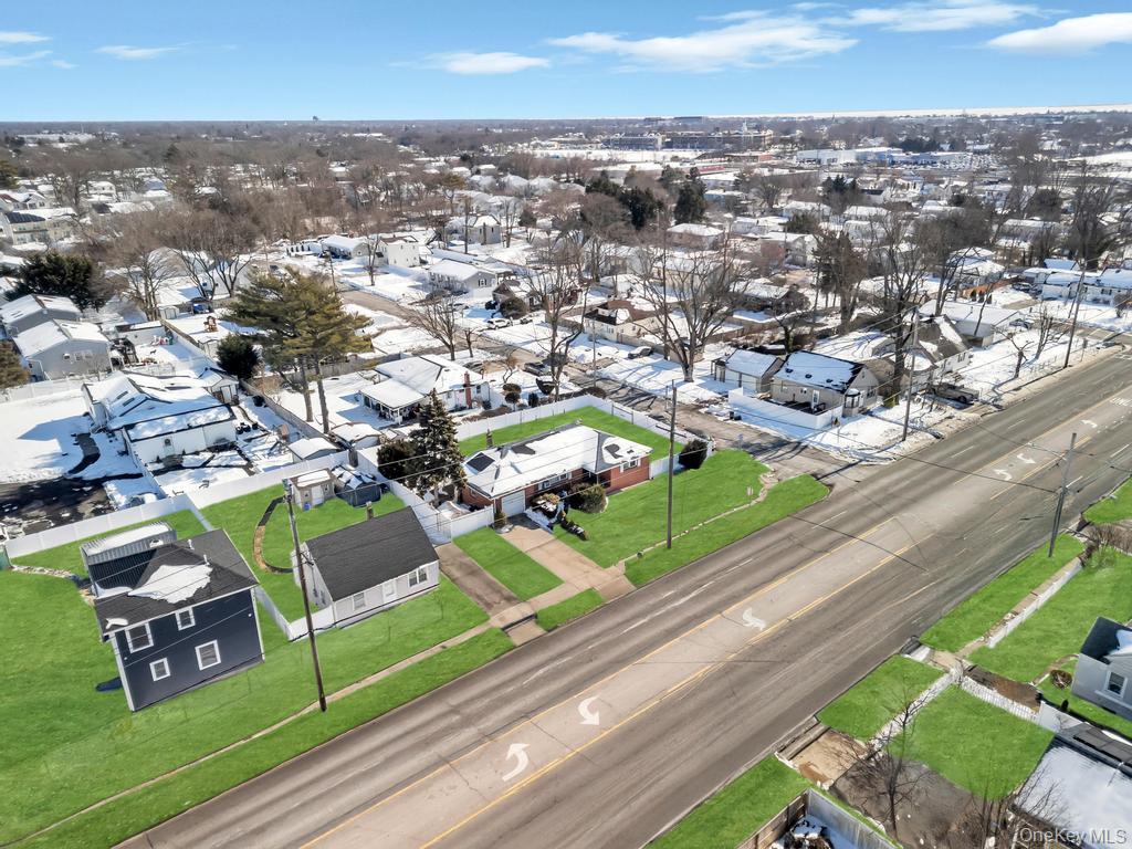 #6 photo, 1333 5th Avenue, Bay Shore , NY 11706