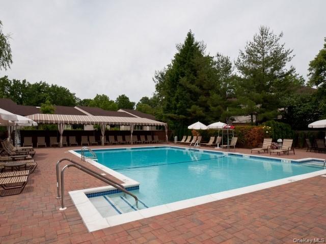 #2 photo, 254 Estates Terrace, Manhasset , NY 11030