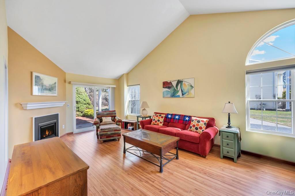 #16 photo, 13 Mallard Path, Coram , NY 11727