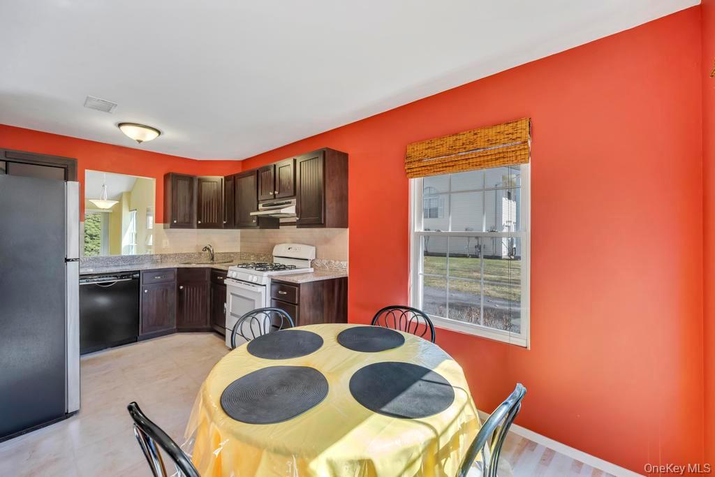 #9 photo, 13 Mallard Path, Coram , NY 11727