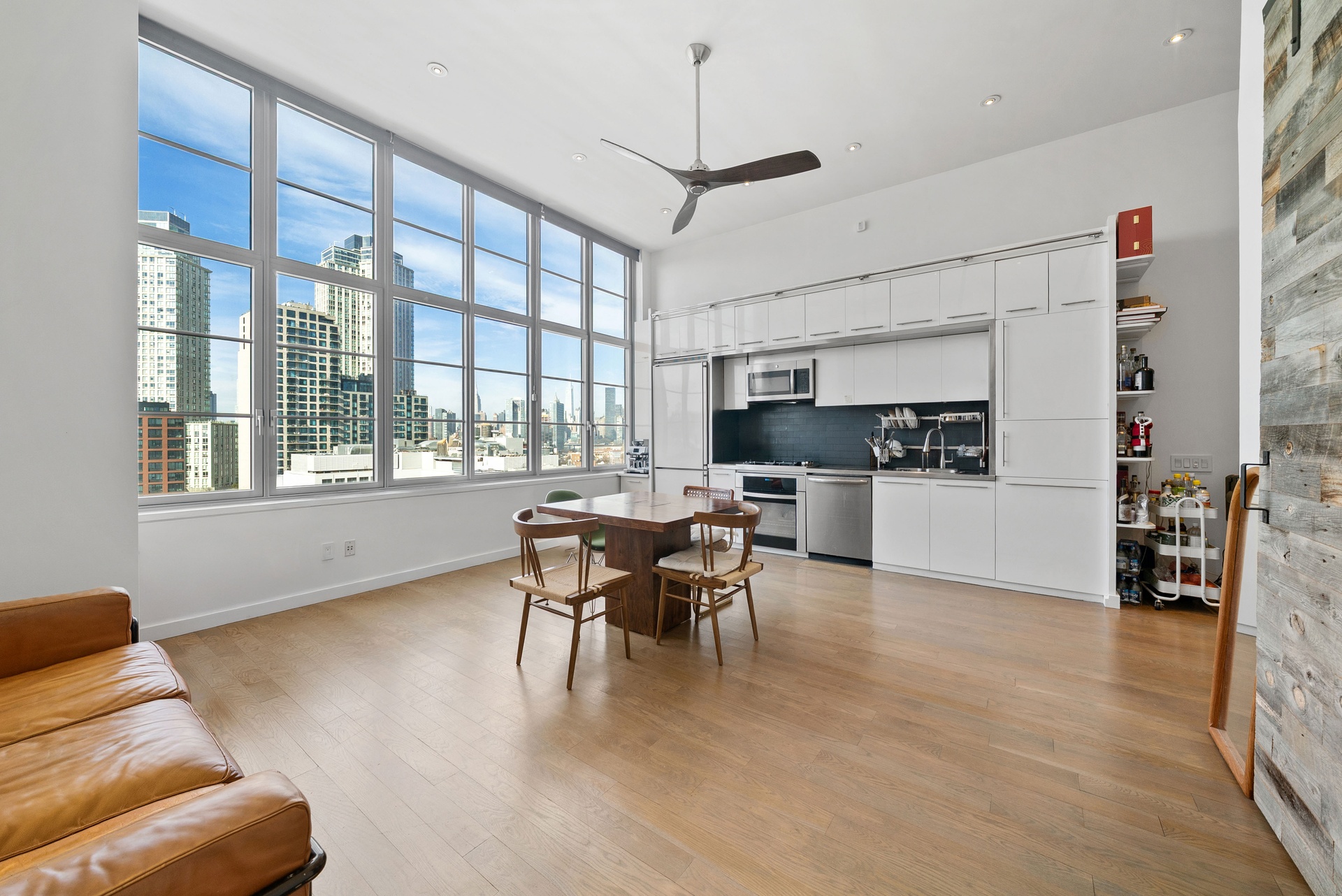 #3 photo, 27-28 Thomson Avenue, Long Island City , NY 11101