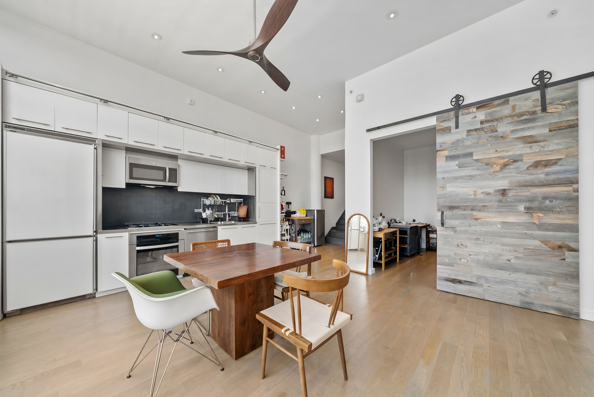 #6 photo, 27-28 Thomson Avenue, Long Island City , NY 11101