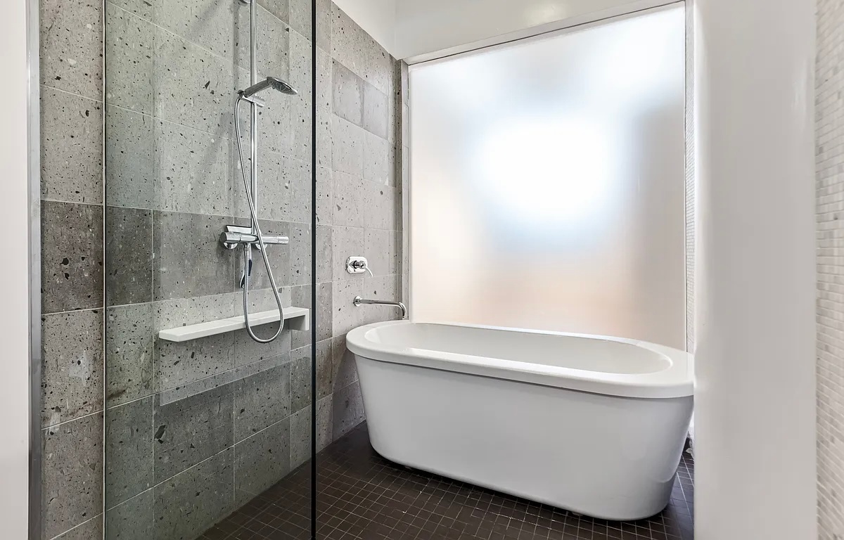 #8 photo, 27-28 Thomson Avenue, Long Island City , NY 11101