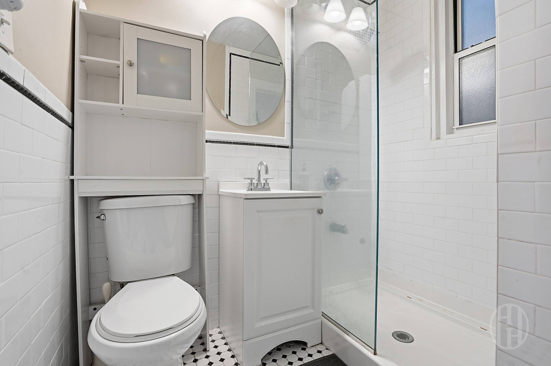 #6 photo, 354 W 12th Street, ম্যানহাটন Greenwich Village , NY 10014-1769