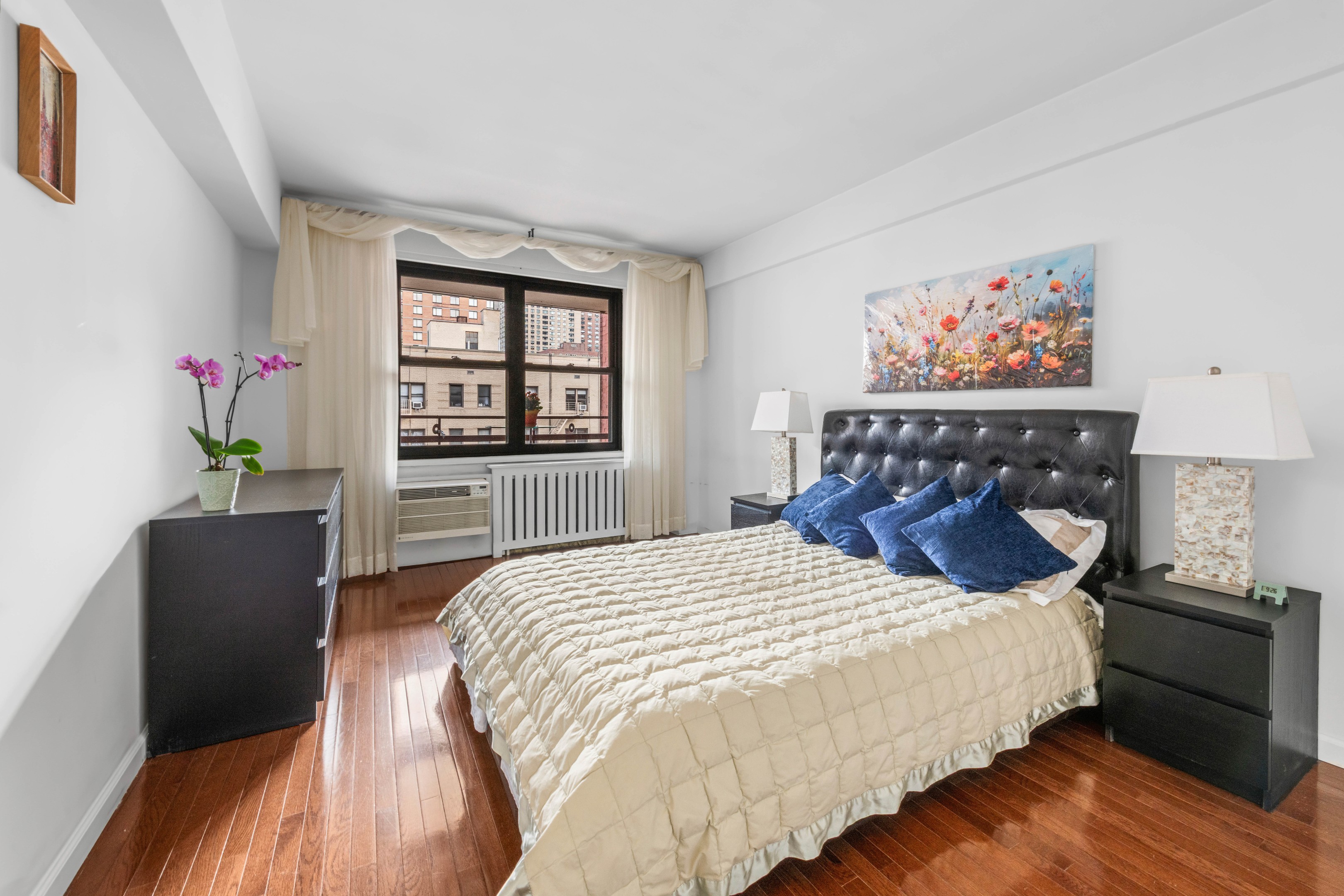 #15 photo, New York City, ম্যানহাটন Hell's Kitchen , NY 10019