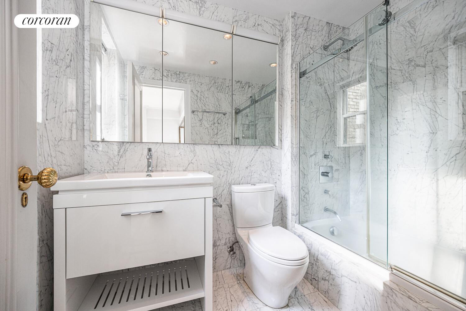 #12 photo, 50 E 77TH Street, ম্যানহাটন Lenox Hill , NY 10075