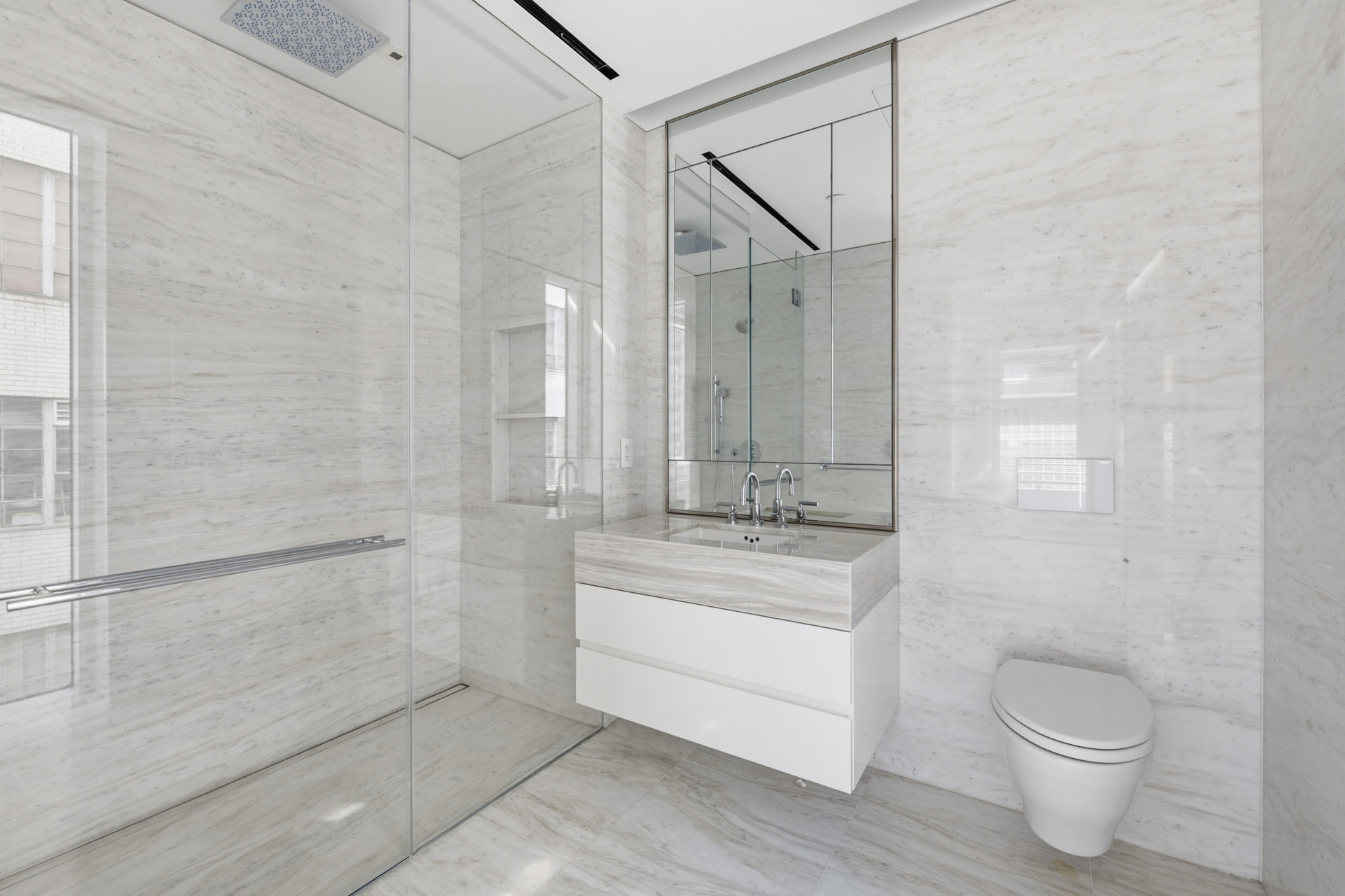 #5 photo, 200 E 59TH Street, Sutton Place , NY 10022