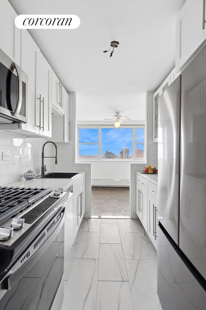 #7 photo, 75 HENRY Street, Brooklyn Heights , NY 11201