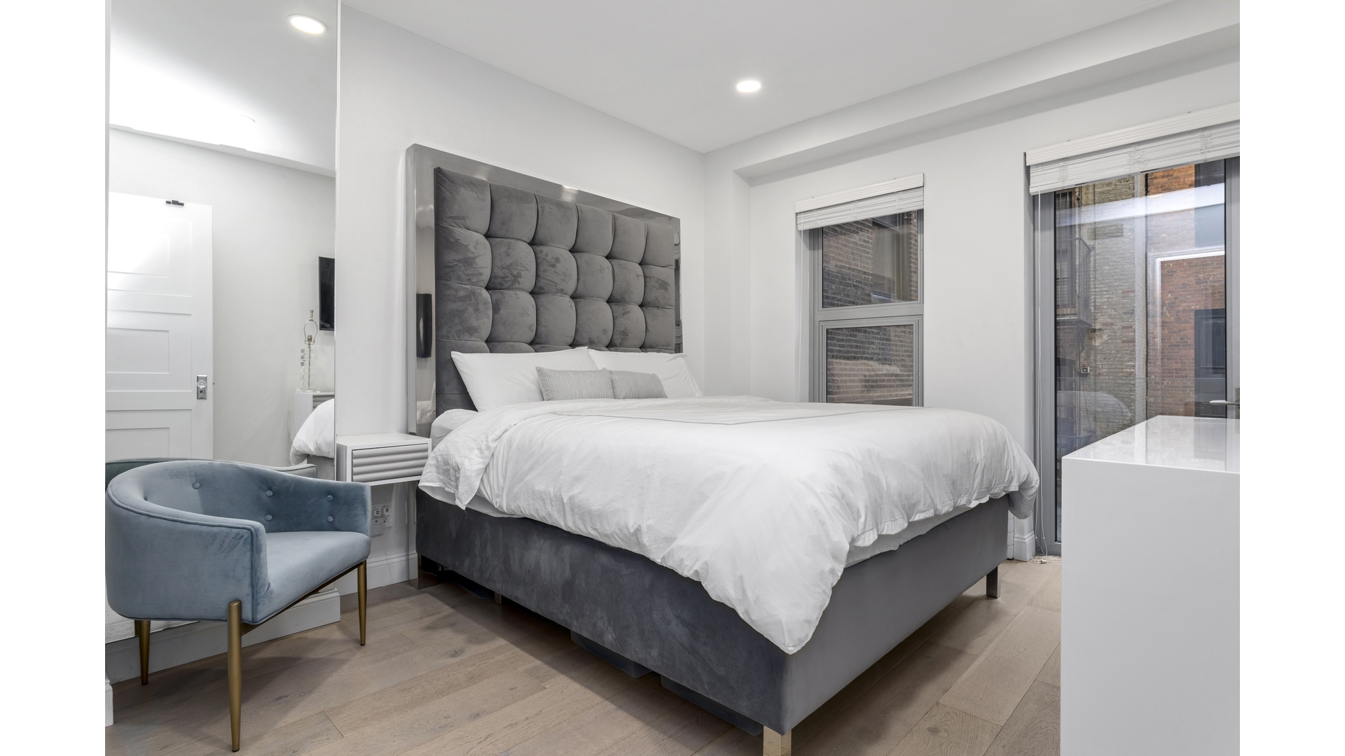 #17 photo, 16 W 21ST Street, ম্যানহাটন Flatiron , NY 10010