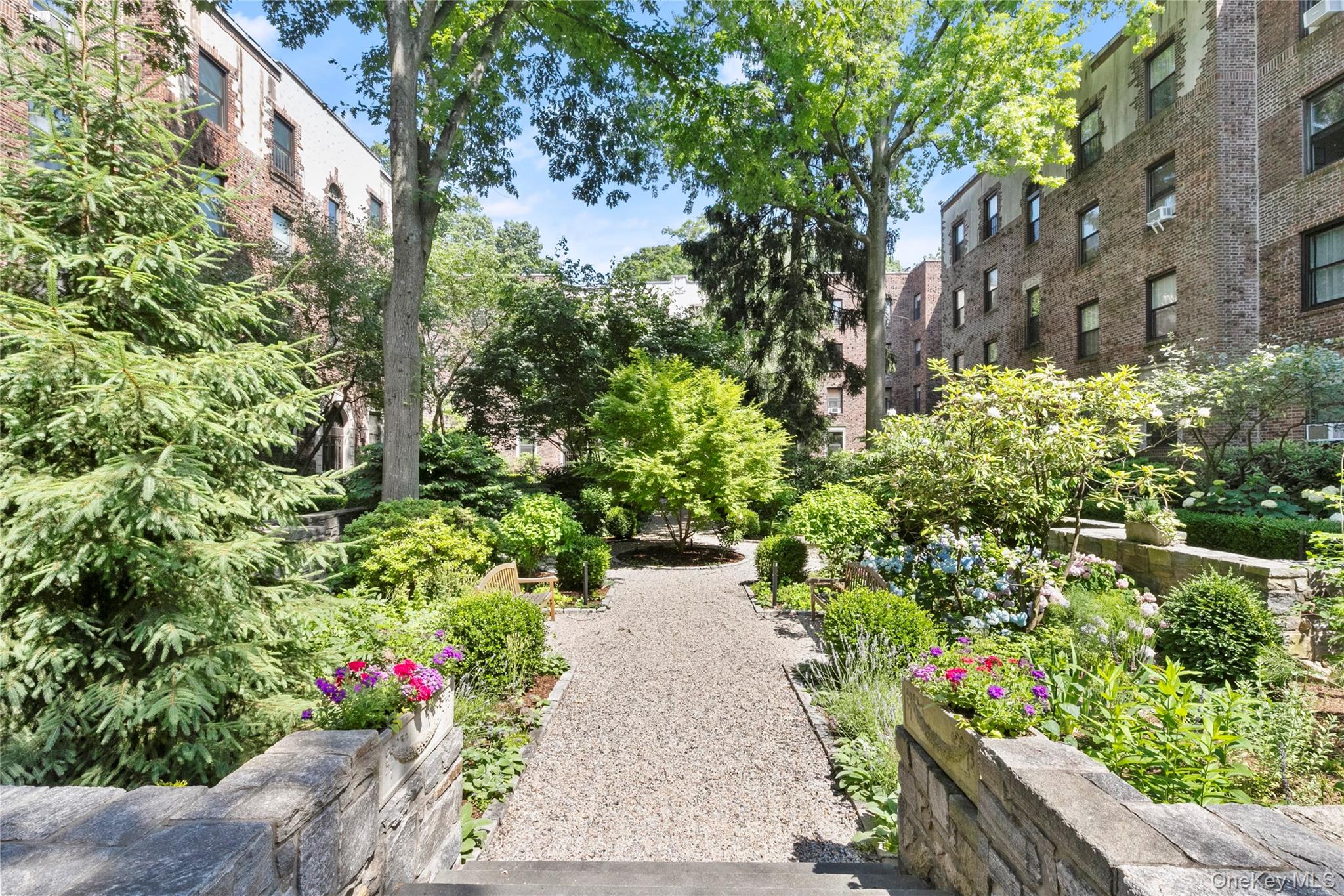 #2 photo, 64 Sagamore Road, Bronxville , NY 10708