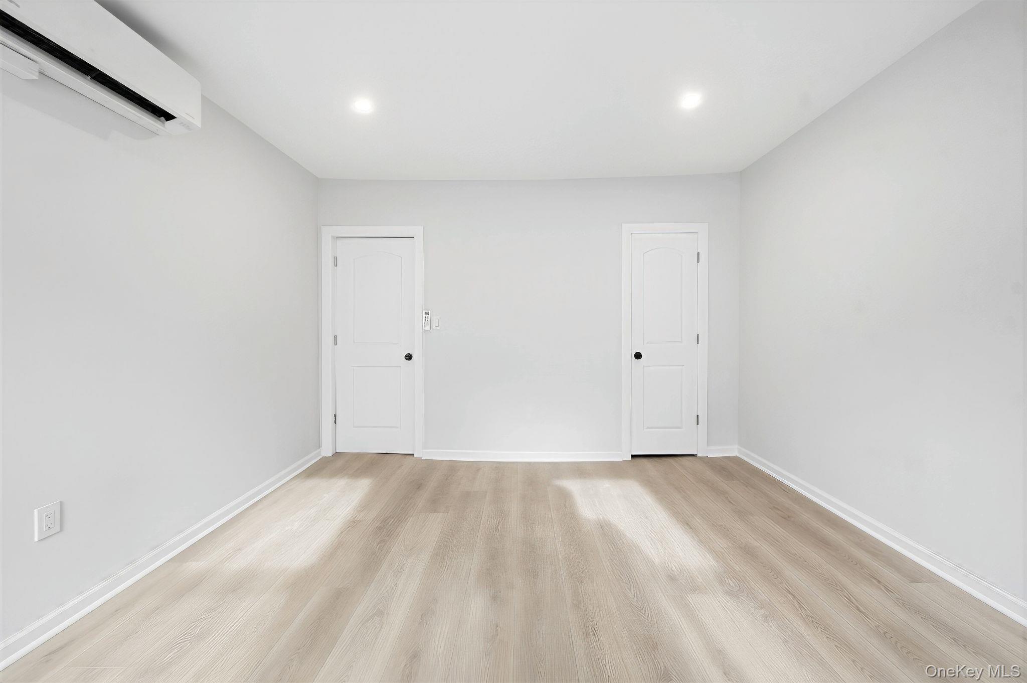 #19 photo, 2257 Hampden Place, Bronx , NY 10468