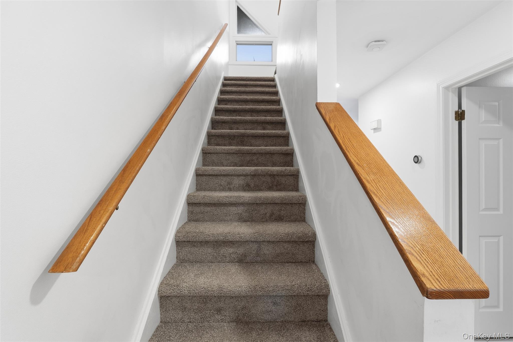 #18 photo, 17 Knoll View, Ossining , NY 10562