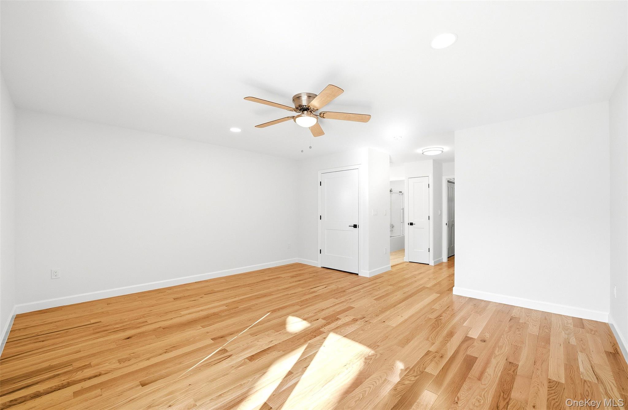 #16 photo, 227 Martling Avenue, Tarrytown , NY 10591