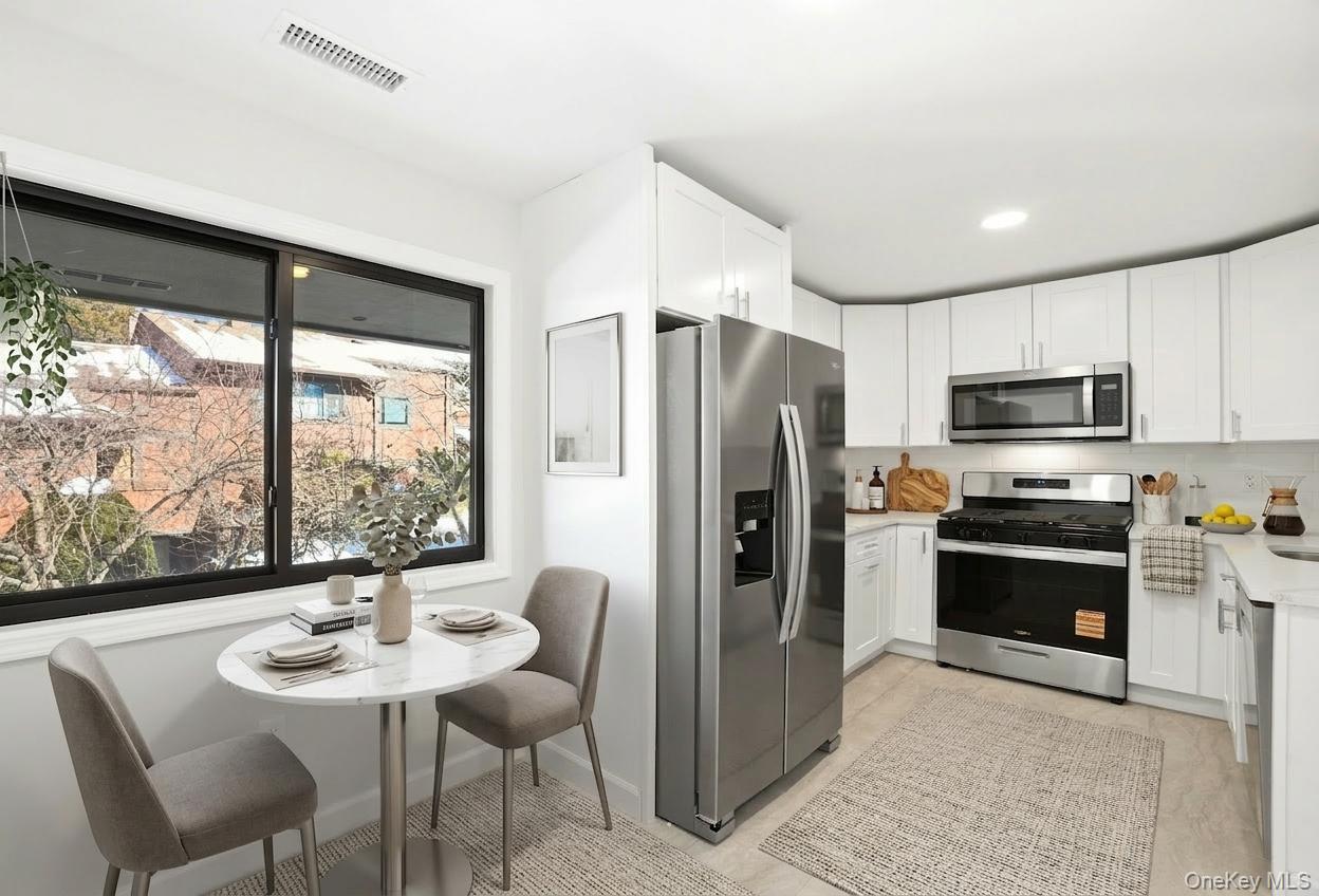 #2 photo, 227 Martling Avenue, Tarrytown , NY 10591