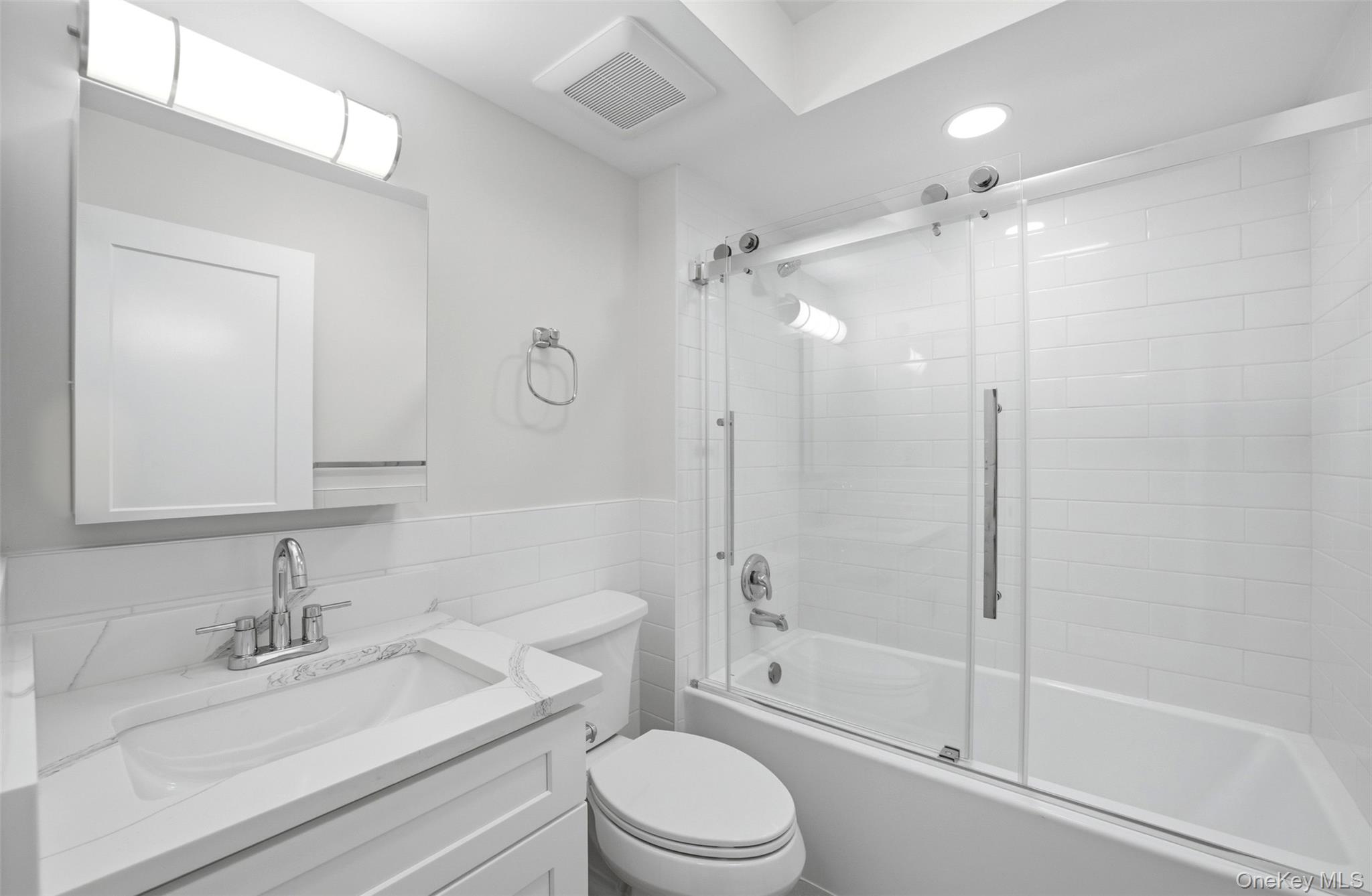 #4 photo, 227 Martling Avenue, Tarrytown , NY 10591