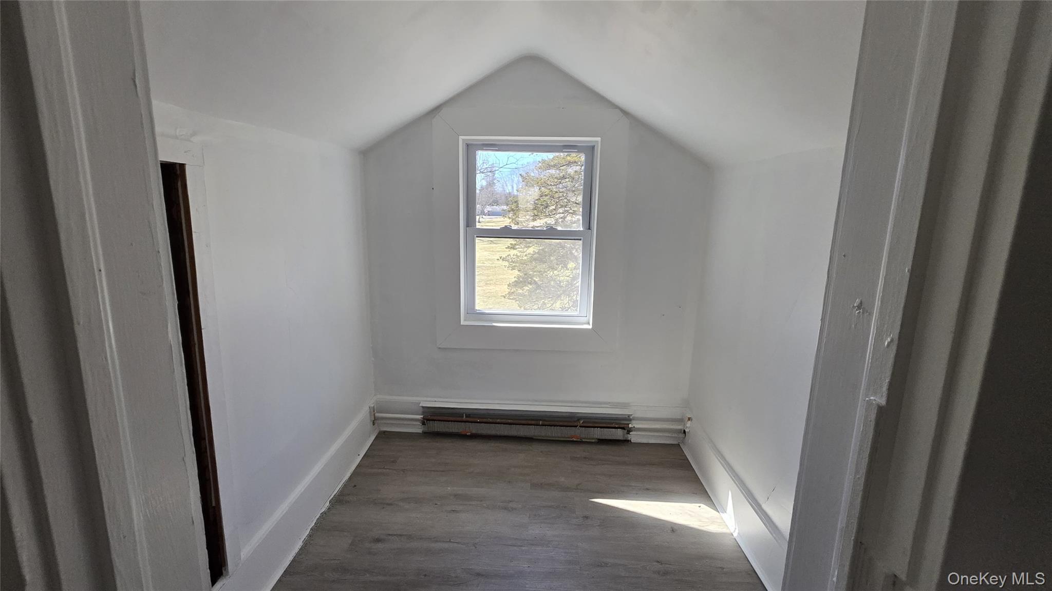 #14 photo, 208 Glenmere Road, Chester , NY 10918