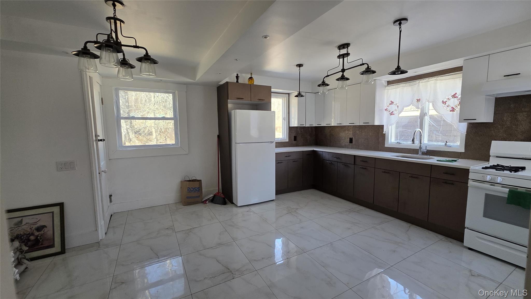 #2 photo, 208 Glenmere Road, Chester , NY 10918