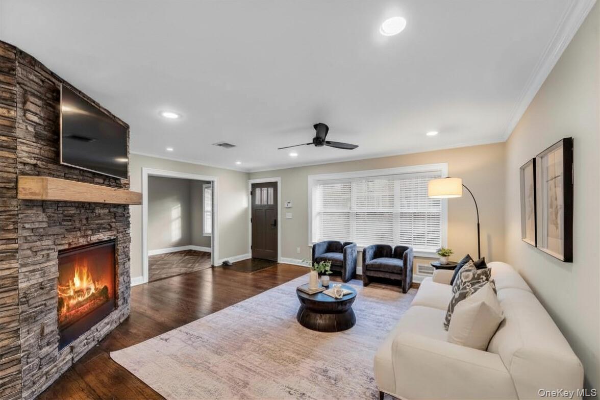 #3 photo, 4 Iroquois Avenue, Palisades , NY 10964