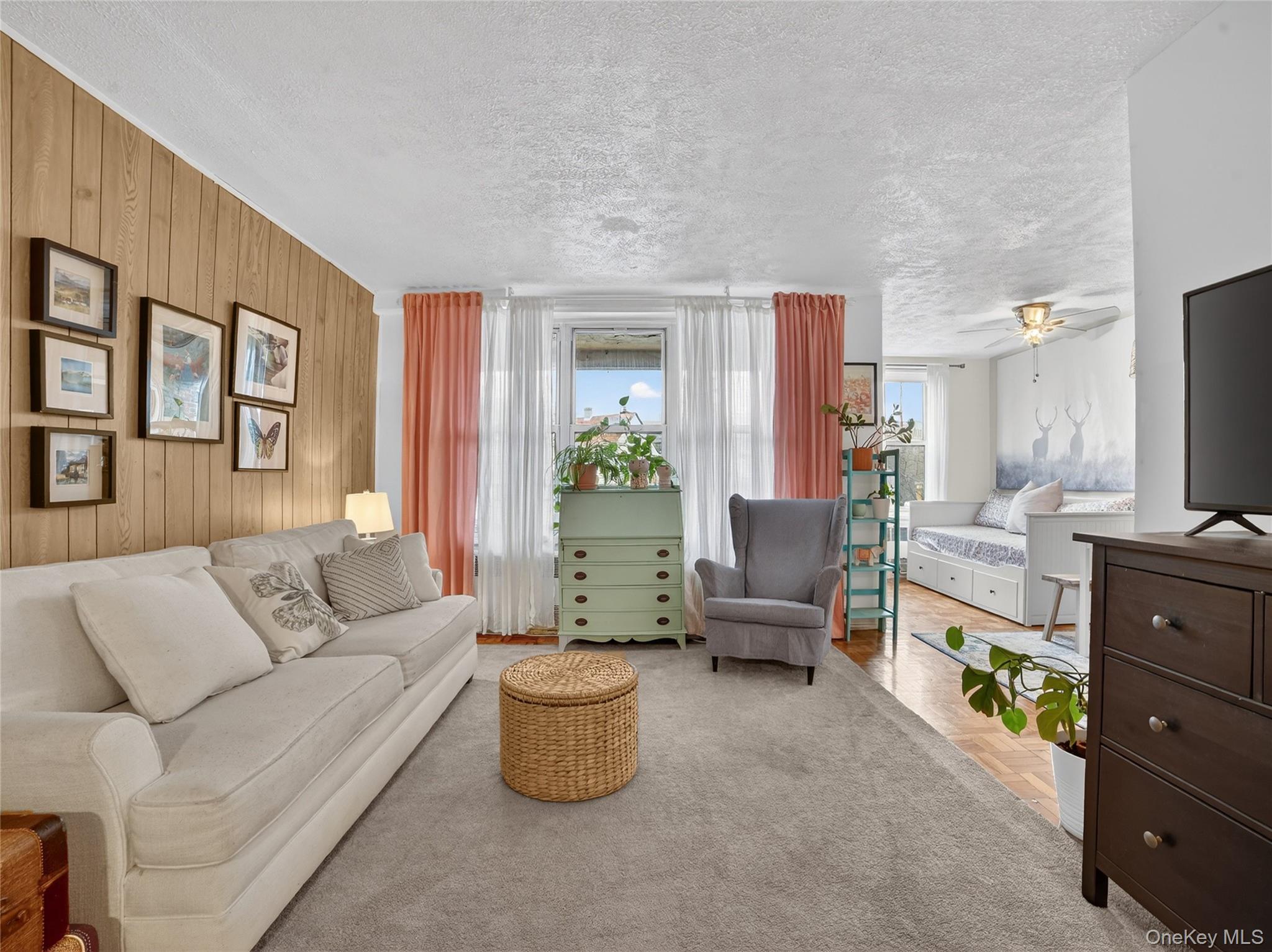 #13 photo, 3311 Giles Place, Bronx , NY 10463