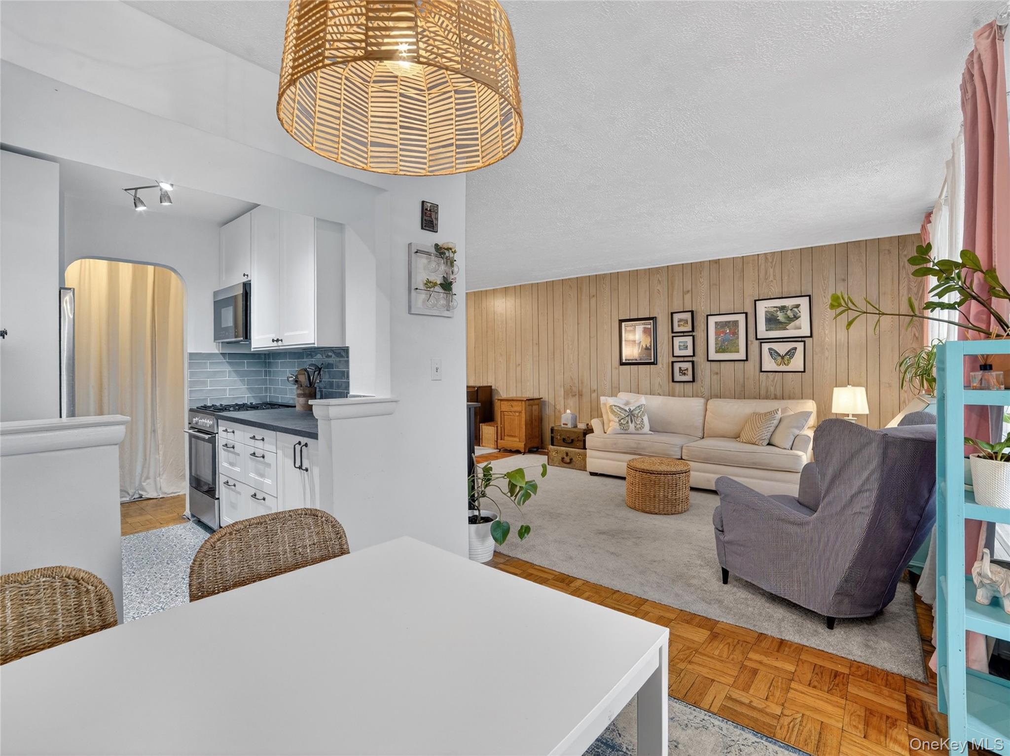 #19 photo, 3311 Giles Place, Bronx , NY 10463