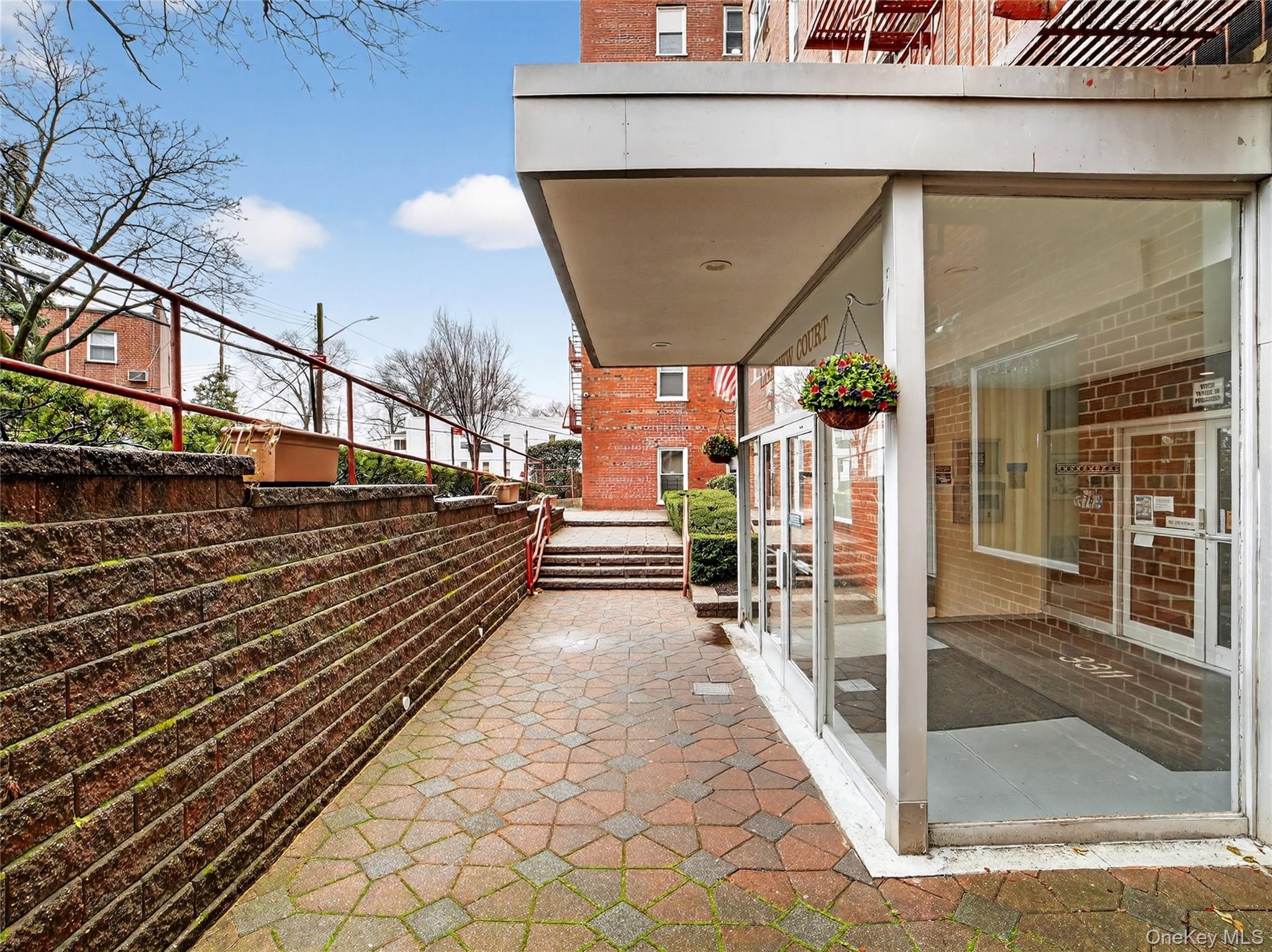 #2 photo, 3311 Giles Place, Bronx , NY 10463