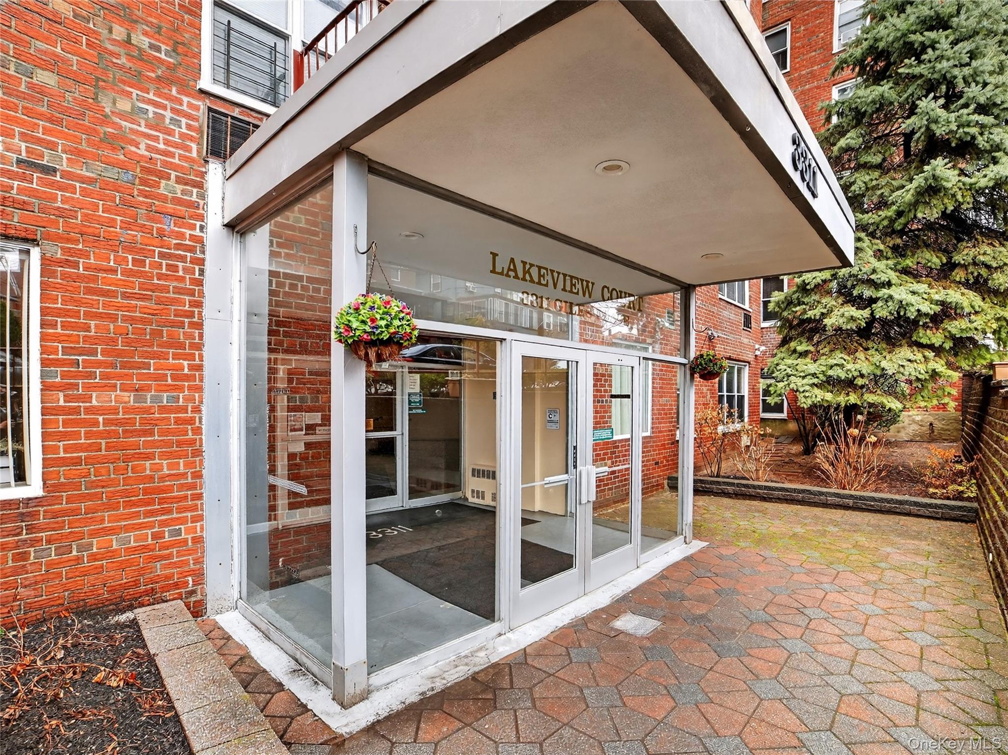 #3 photo, 3311 Giles Place, Bronx , NY 10463