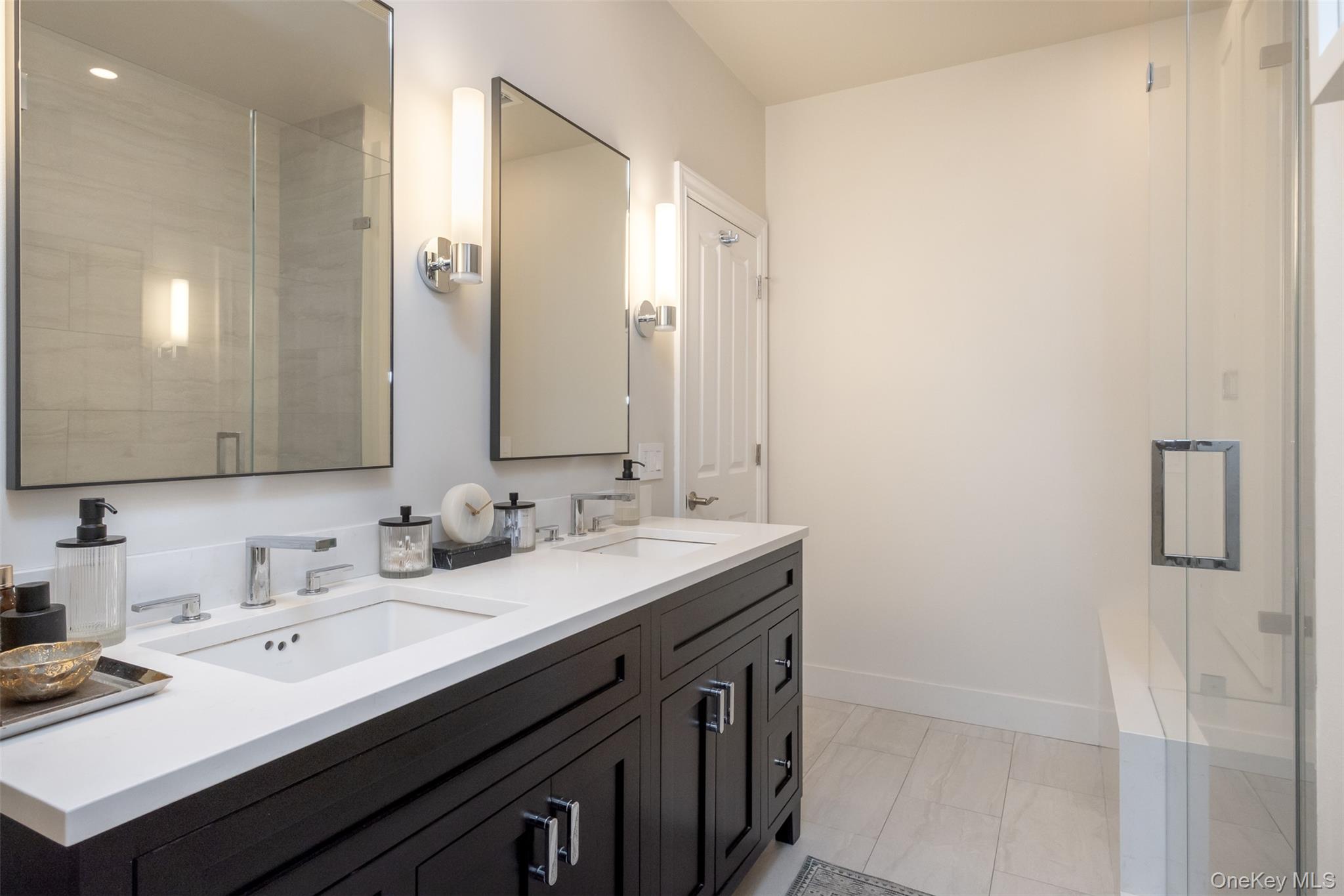 #20 photo, 35 1st Street, Pelham , NY 10803