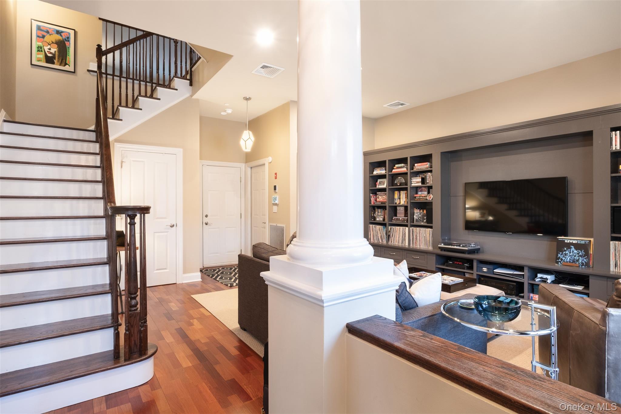 #4 photo, 35 1st Street, Pelham , NY 10803