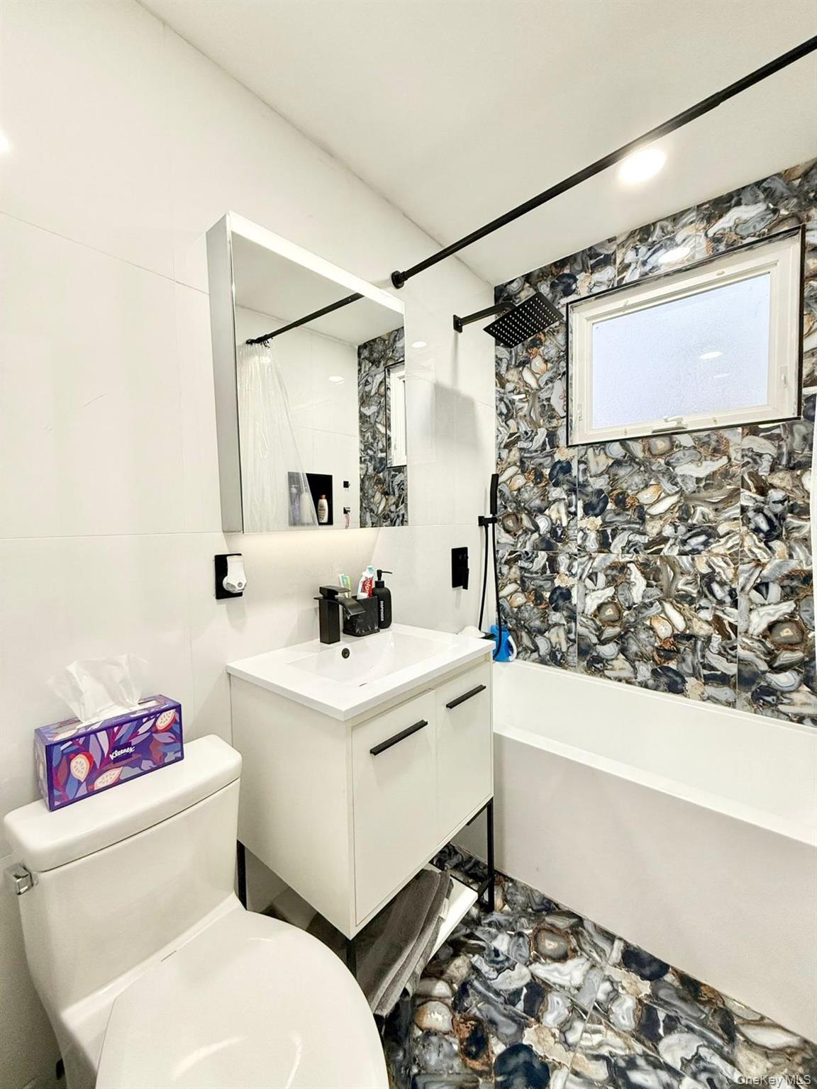 #6 photo, 170 Kearsing Parkway, Monsey , NY 10952