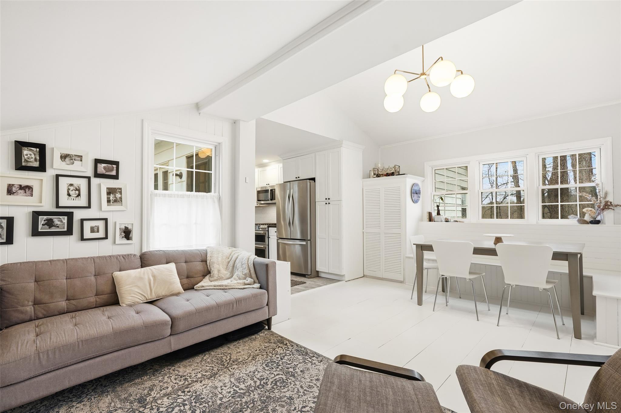 #5 photo, 3 Mark Mead Road, Cross River , NY 10518