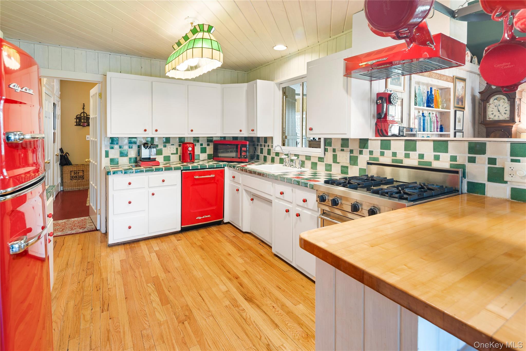 #13 photo, 21 Kitchawan Drive, Chappaqua , NY 10514