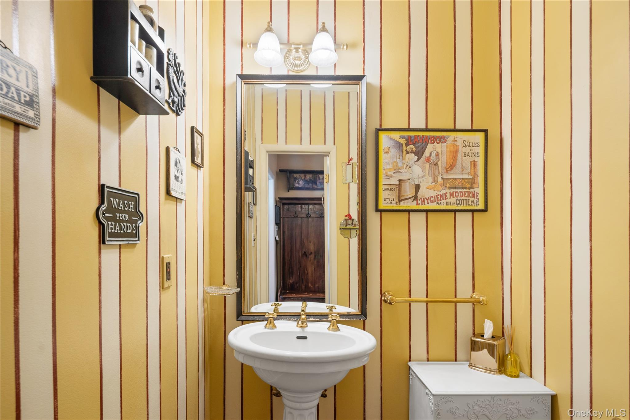 #20 photo, 21 Kitchawan Drive, Chappaqua , NY 10514