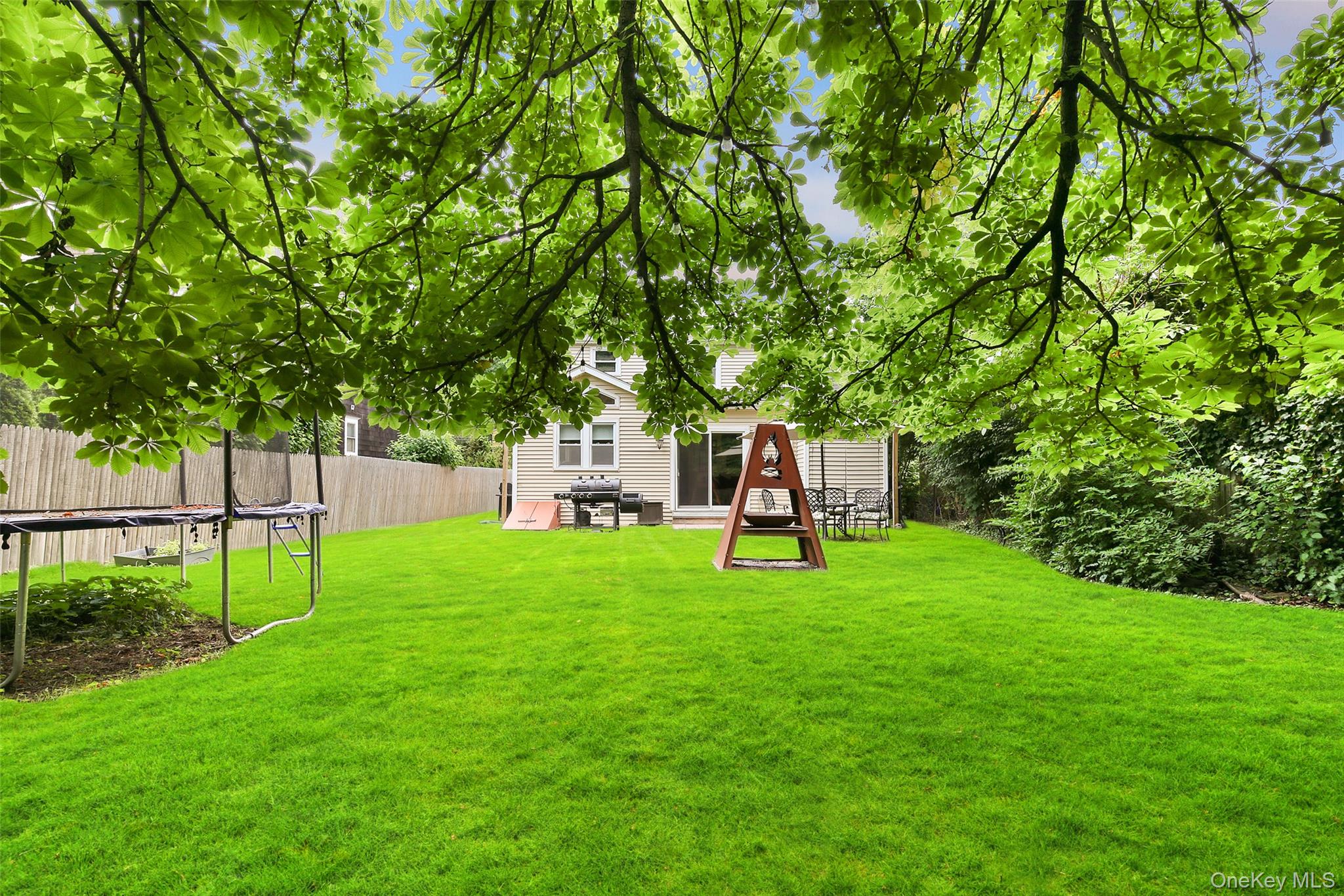 #20 photo, 8 Goldwin Street, Rye , NY 10580