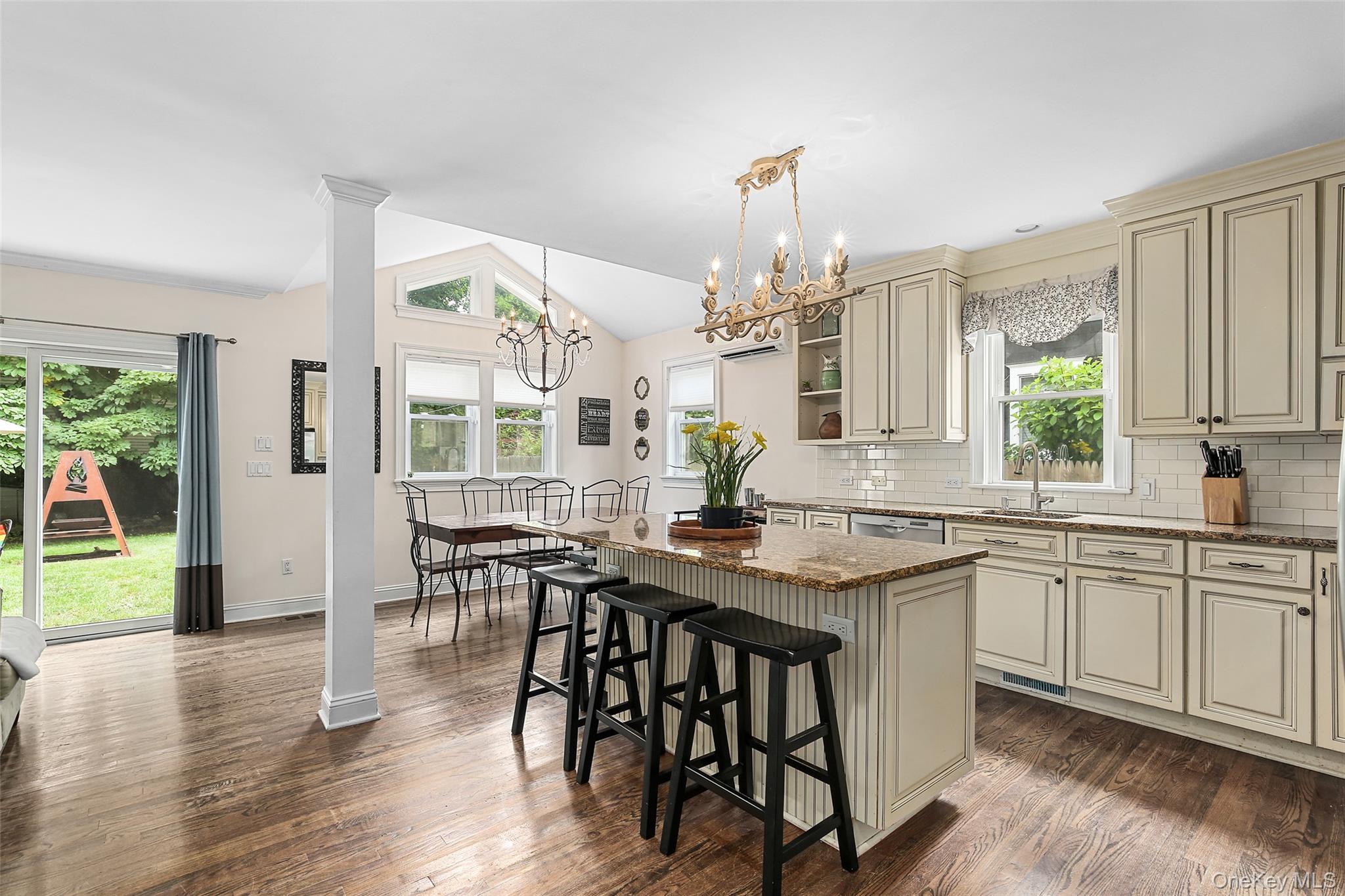 #4 photo, 8 Goldwin Street, Rye , NY 10580