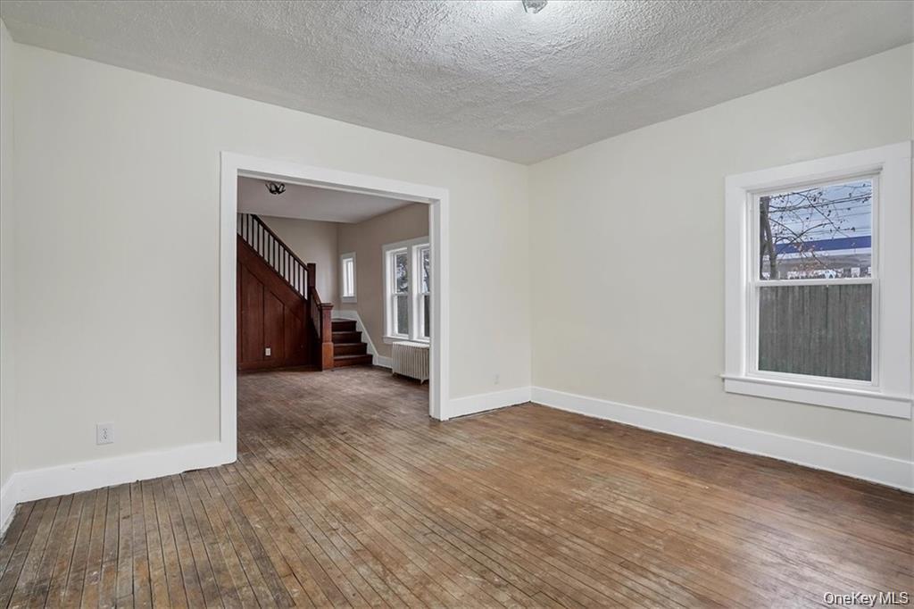 #20 photo, 3 Kingston Avenue, Port Jervis , NY 12771