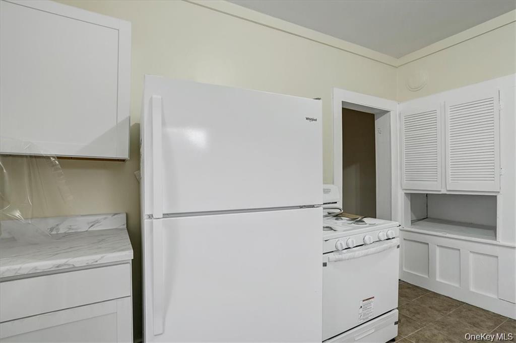 #7 photo, 3 Kingston Avenue, Port Jervis , NY 12771