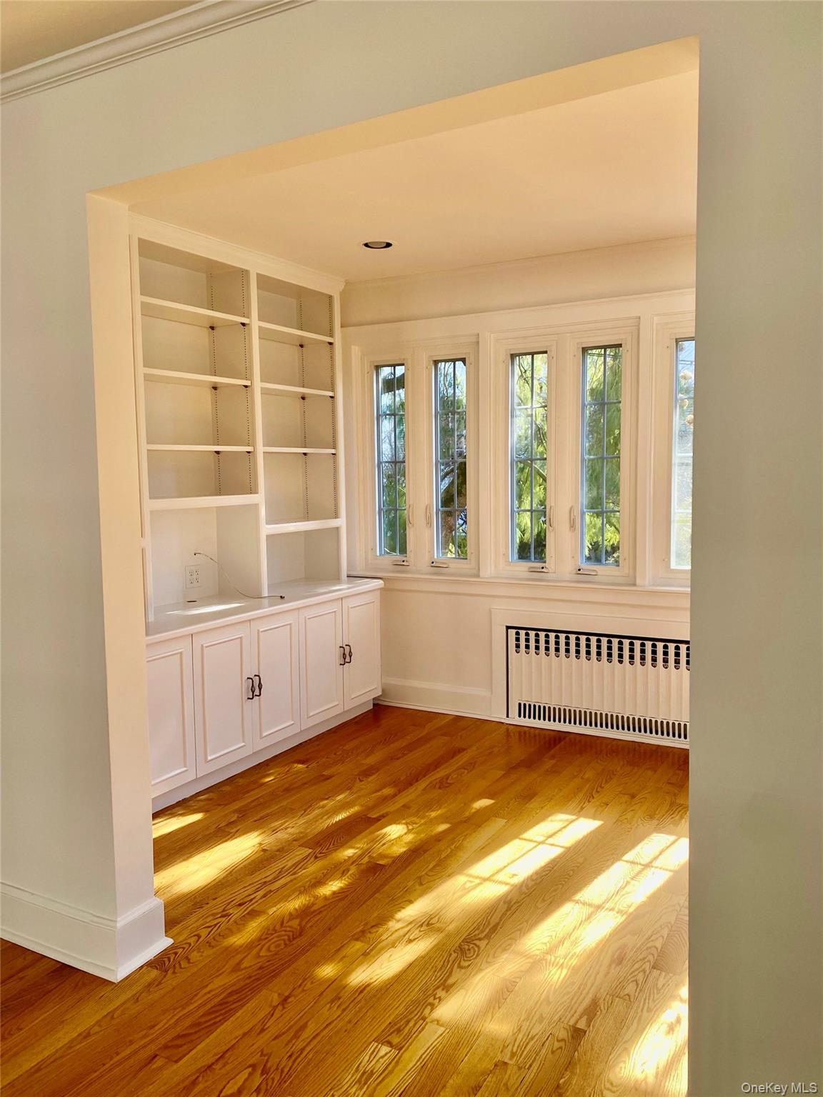 #5 photo, 34 Maplewood Street, Larchmont , NY 10538