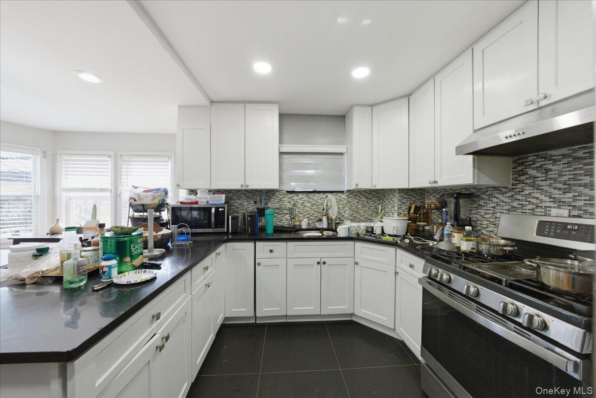 #3 photo, 9360 208th Street, Queens Village , NY 11428