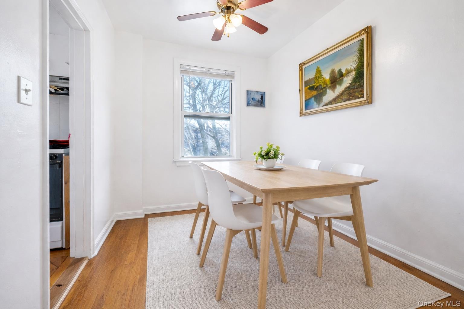 #4 photo, 141-24 78 Road, কুইন্‌স Kew Garden Hills , NY 11367