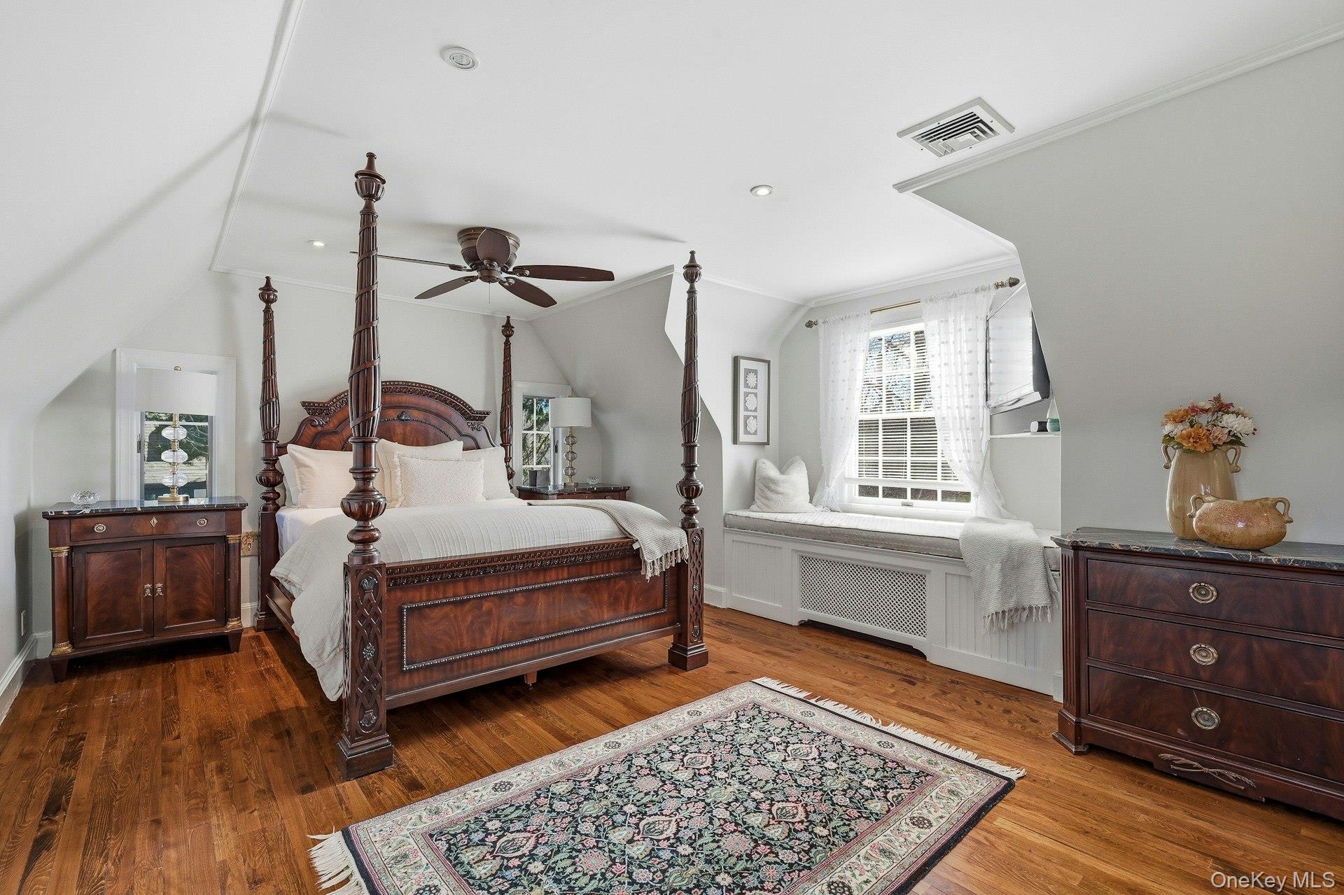 #20 photo, 6 Janssen Drive, Manhasset , NY 11030