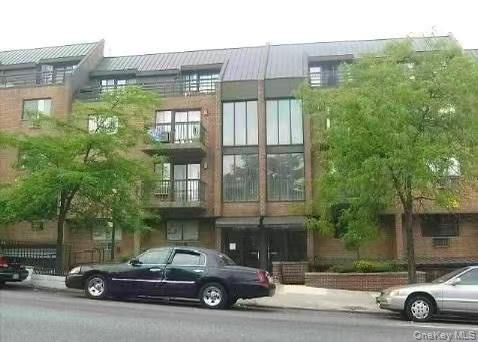 #1 photo, 55-12 Main Street, Flushing , NY 11355