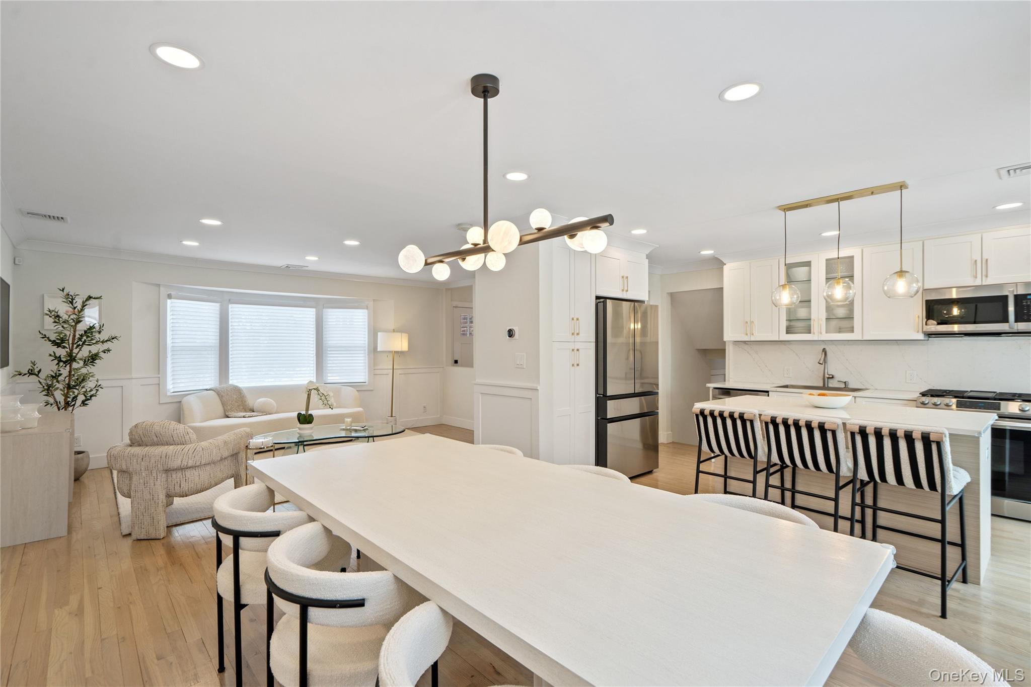 #12 photo, 36 Stauber Drive, Plainview , NY 11803