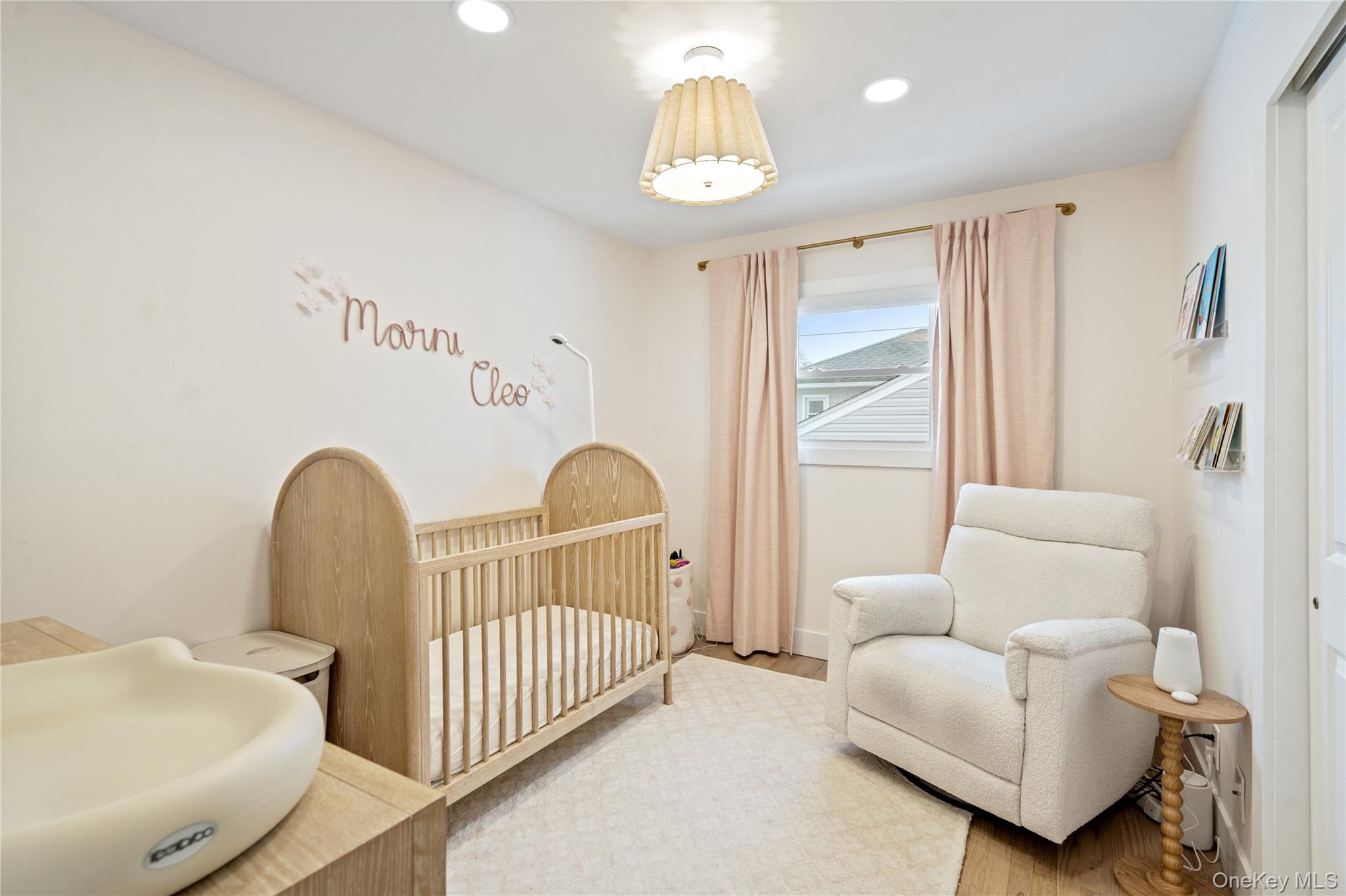 #19 photo, 36 Stauber Drive, Plainview , NY 11803