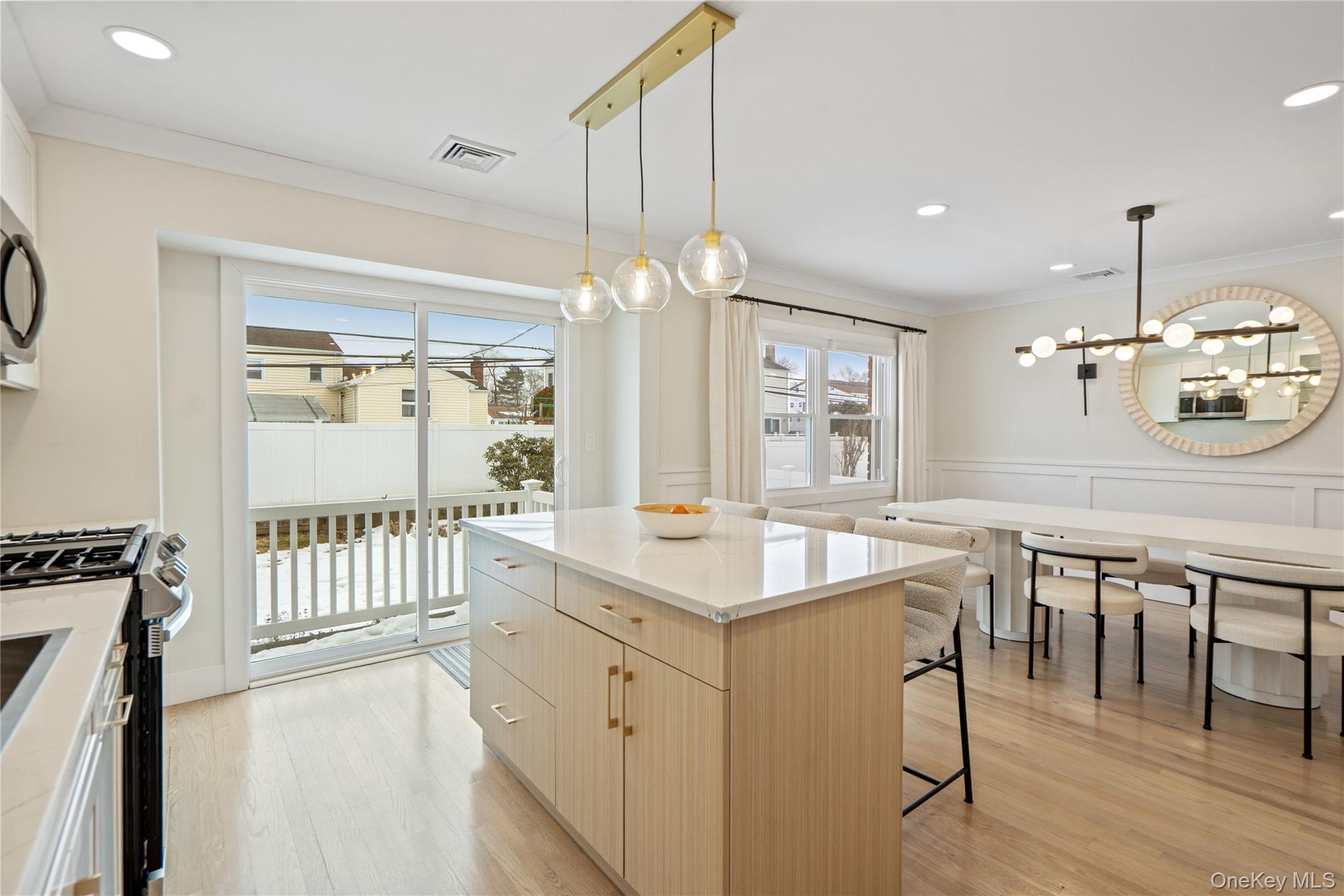 #6 photo, 36 Stauber Drive, Plainview , NY 11803