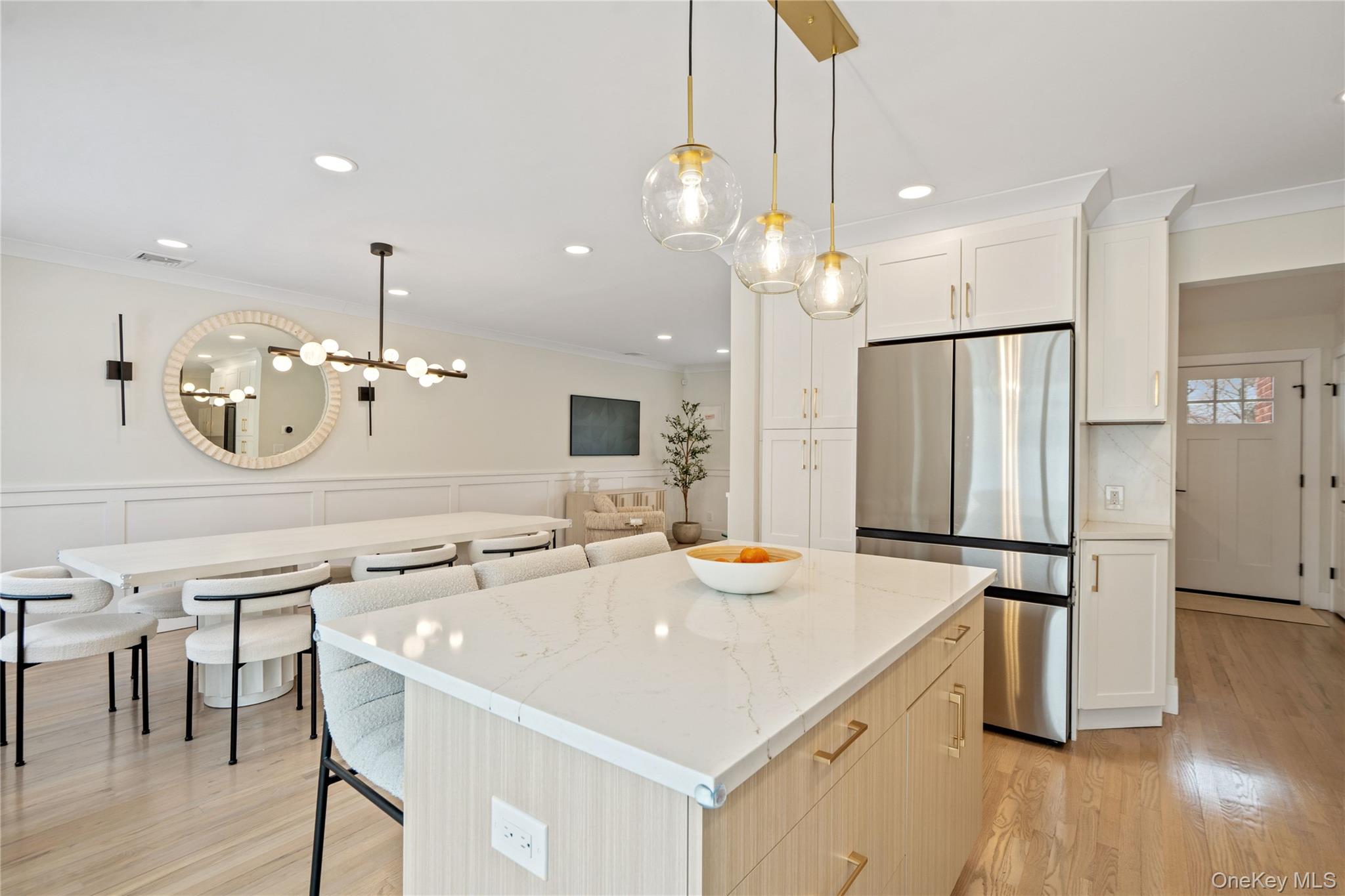 #8 photo, 36 Stauber Drive, Plainview , NY 11803