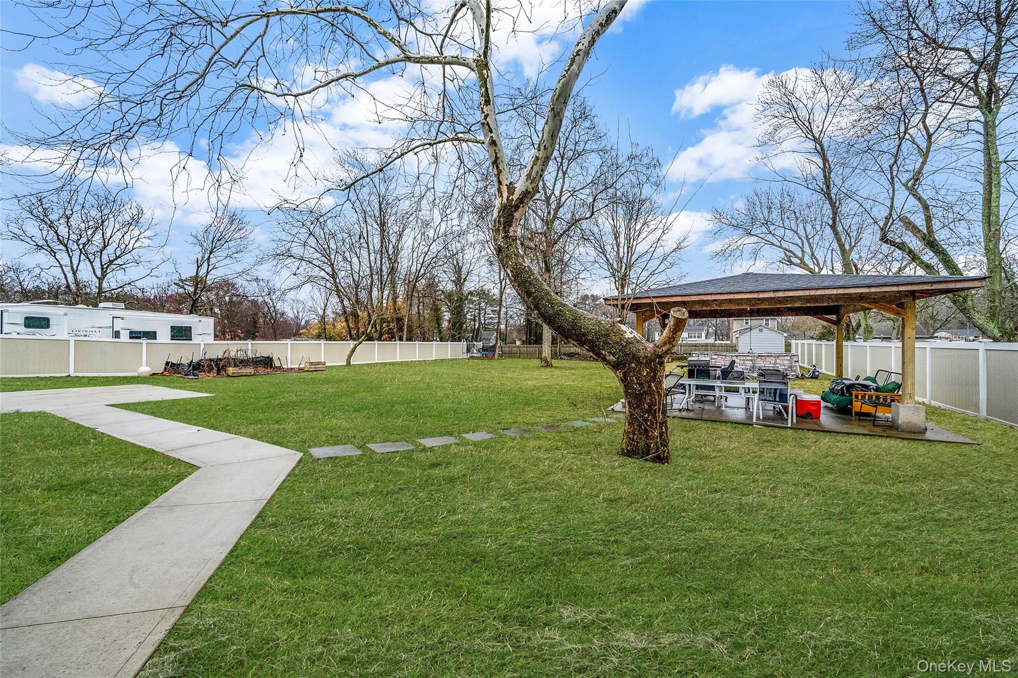 #5 photo, 508 Nostrand Avenue, সাফোক কাউন্টি Central Islip , NY 11722