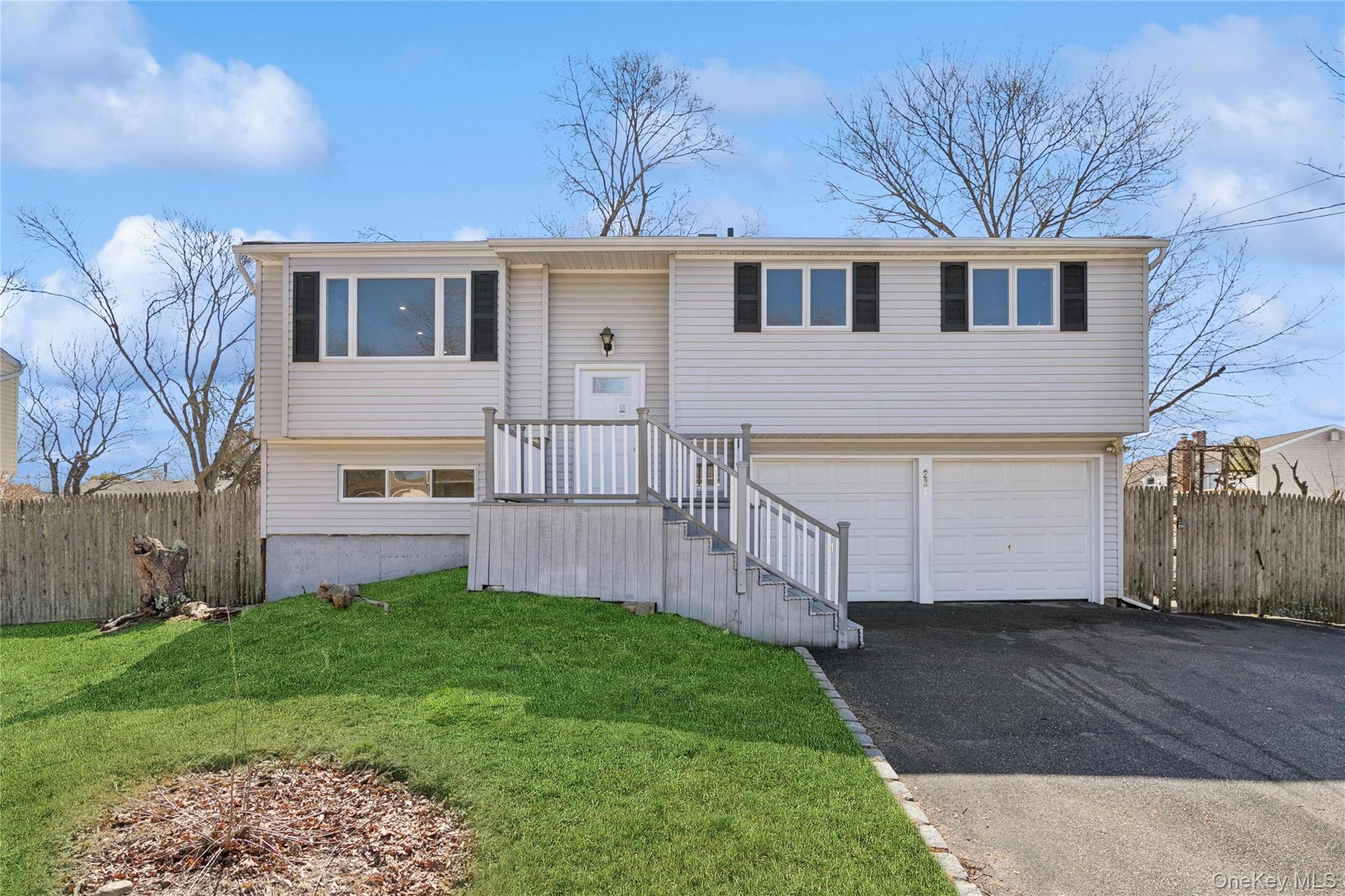 #1 photo, 236 Vermont Avenue, Bay Shore , NY 11706