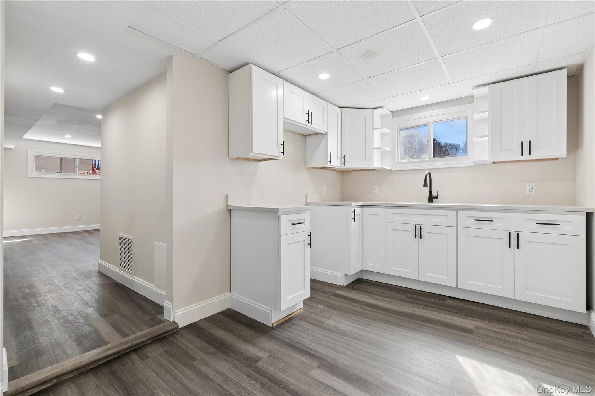 #19 photo, 236 Vermont Avenue, Bay Shore , NY 11706