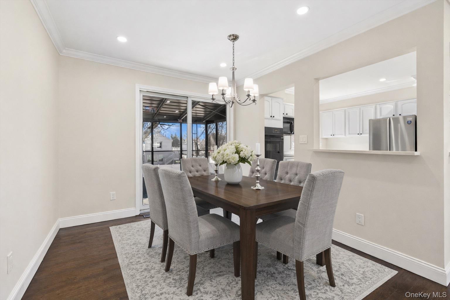 #7 photo, 236 Vermont Avenue, Bay Shore , NY 11706