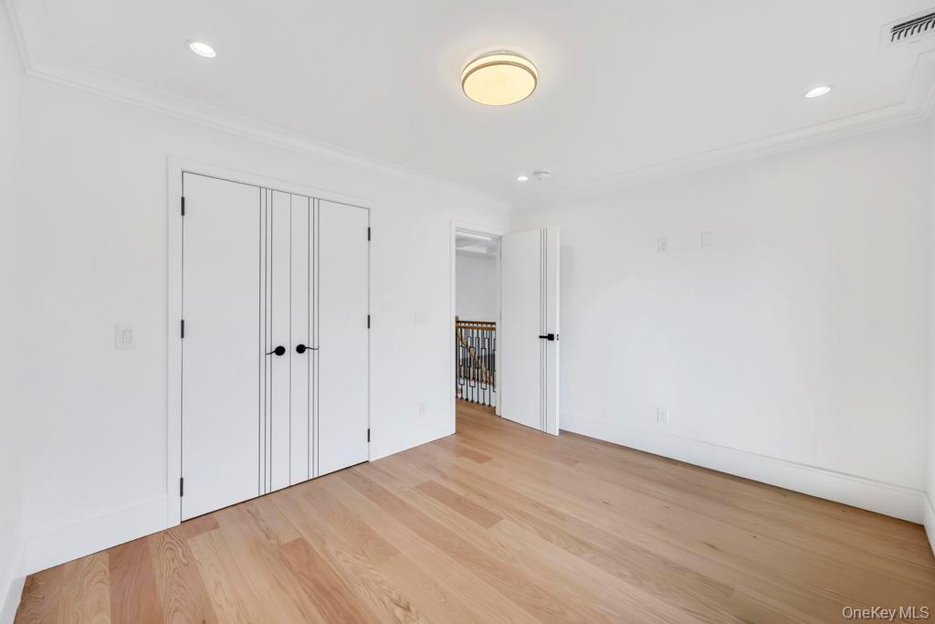 #14 photo, 26 Fieldstone Drive, Syosset , NY 11791